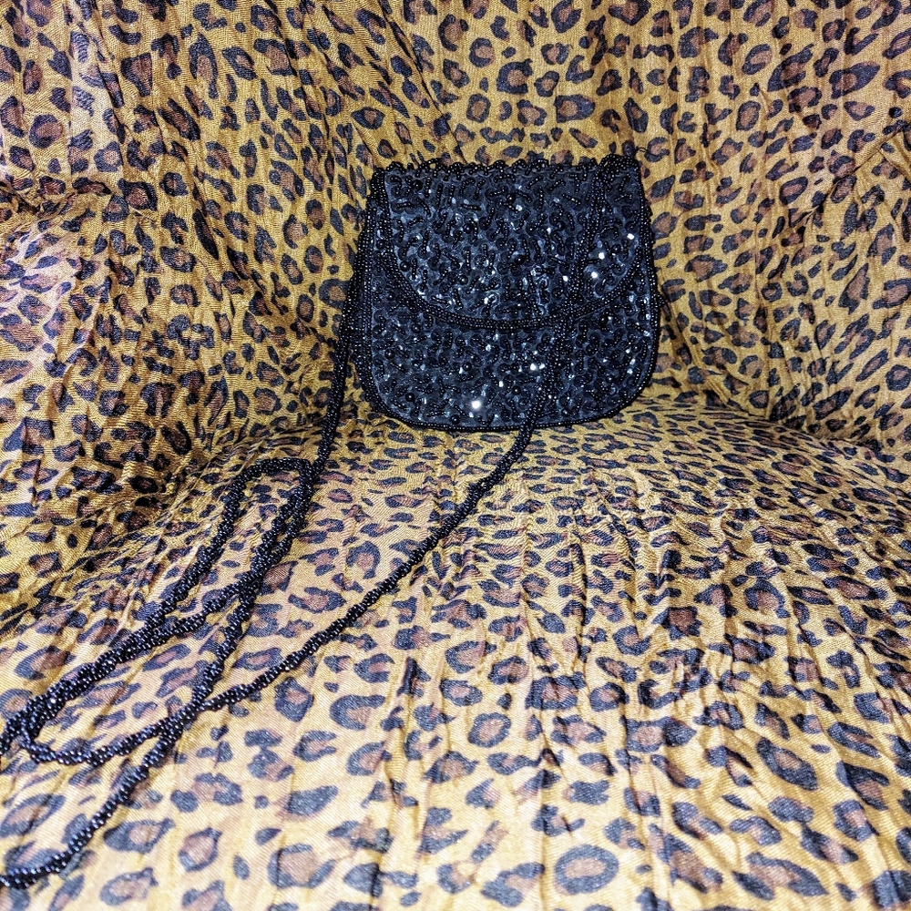 Black beaded bag